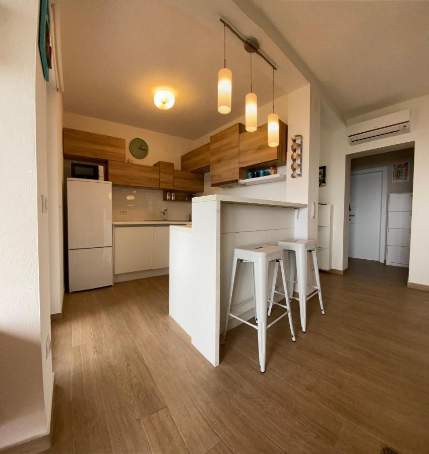 Villa Pergola -Apartment Roko Млини Экстерьер фото