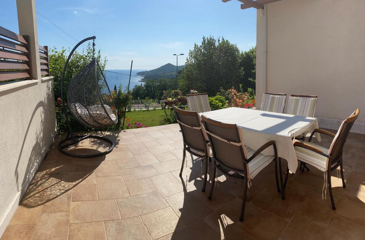 Villa Pergola -Apartment Roko Млини Экстерьер фото